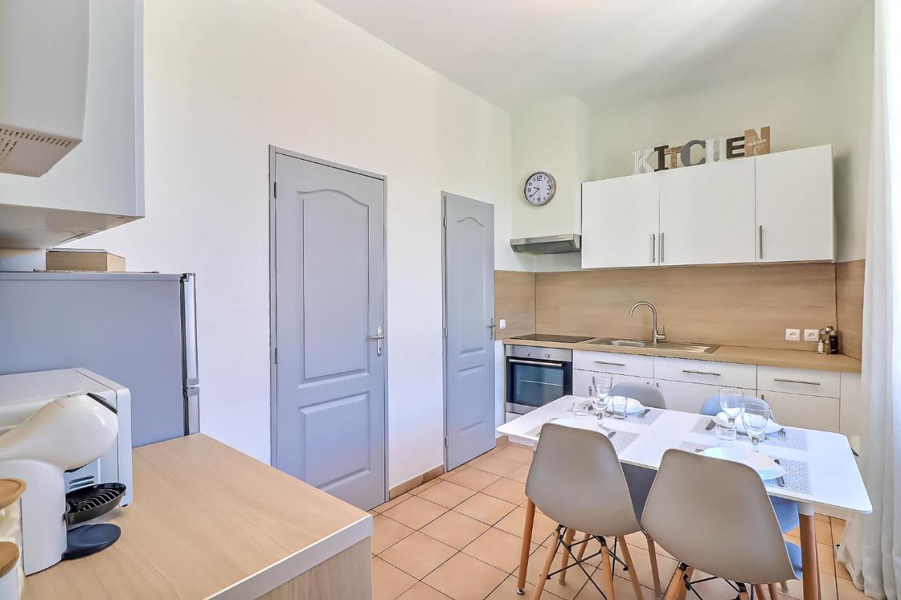 Le Regordane - Appartement 4 Personnes - Centre Wifi Cosy Saint-Gilles  Esterno foto