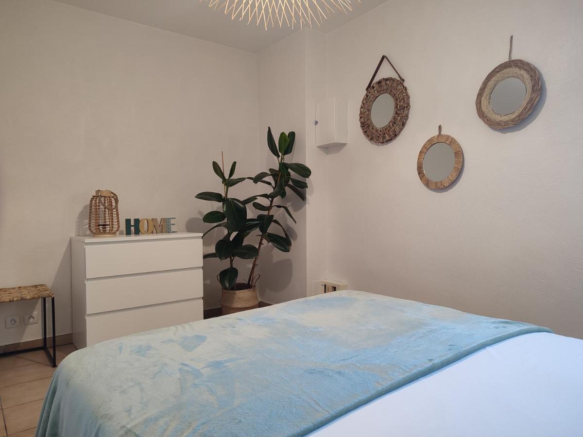Le Regordane - Appartement 4 Personnes - Centre Wifi Cosy Saint-Gilles  Esterno foto