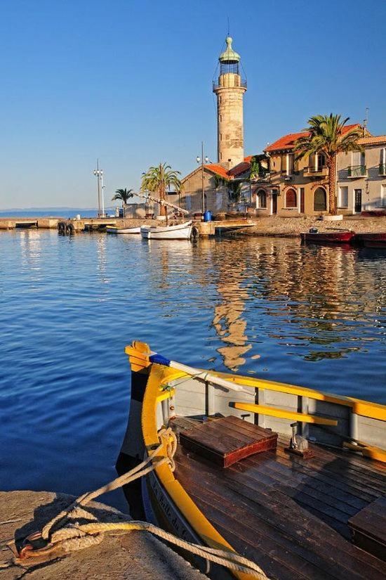 Le Regordane - Appartement 4 Personnes - Centre Wifi Cosy Saint-Gilles  Esterno foto